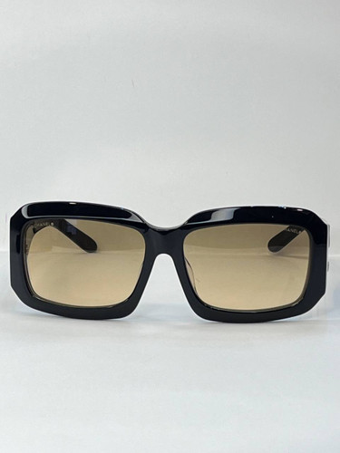 عینک آفتابی زنانه برند Chanel