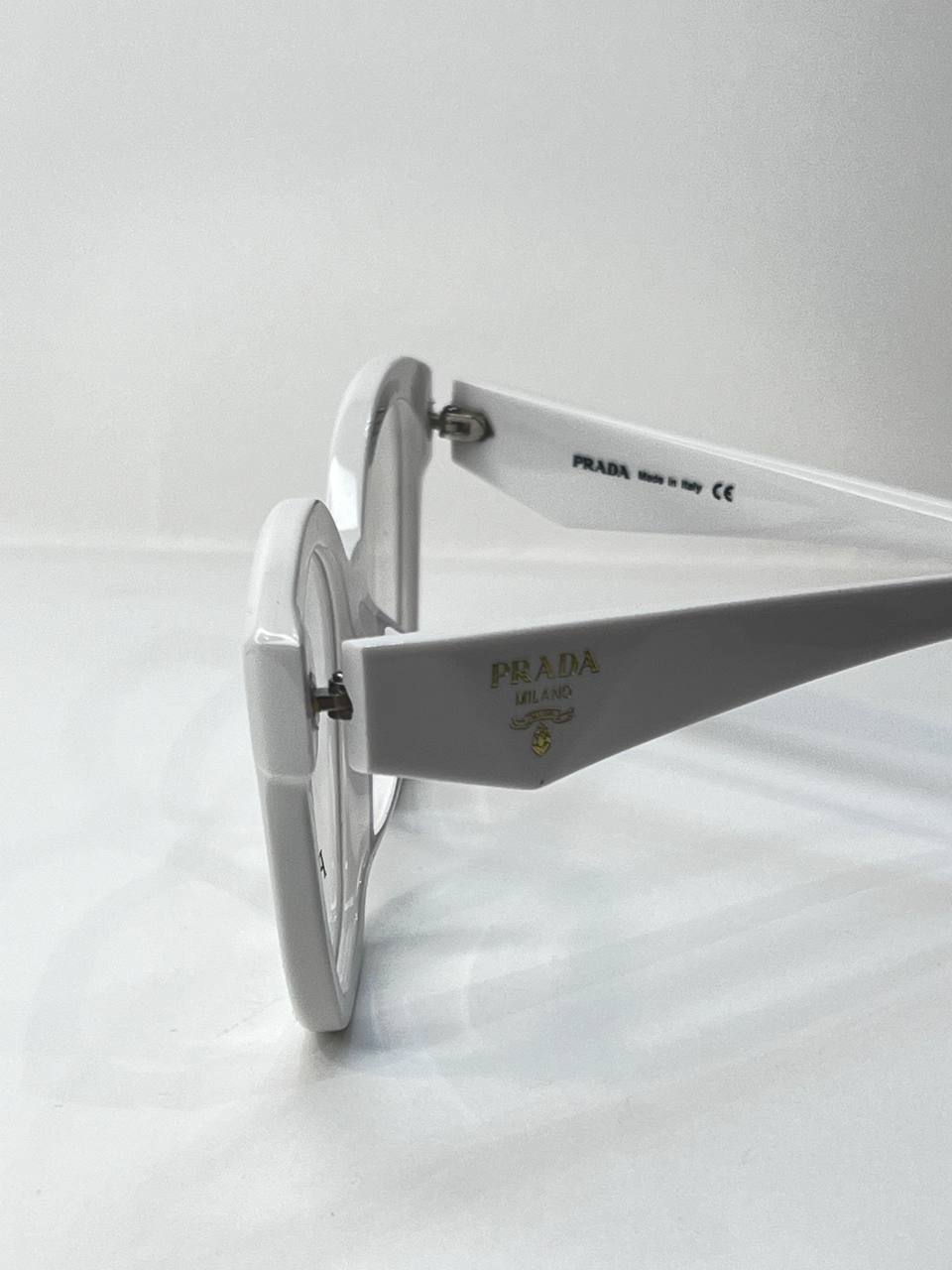 عینک طبی زنانه برند Prada