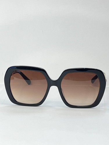 عینک آفتابی زنانه برند Chanel