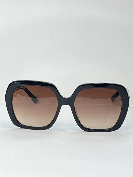 عینک آفتابی زنانه برند Chanel