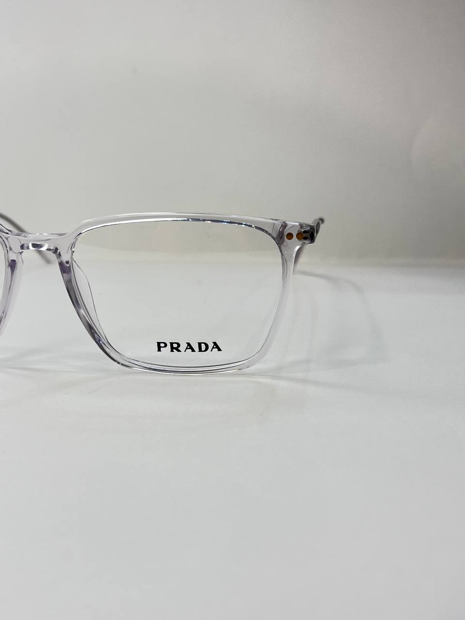 عینک طبی مردانه برند Prada