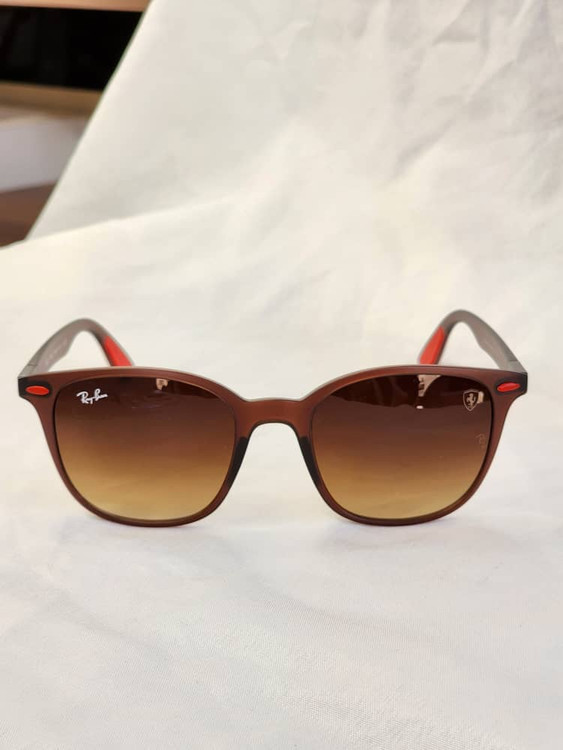 عینک آفتابی برند Ray Ban