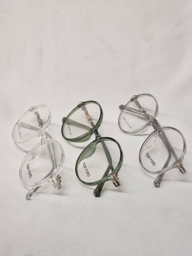 عینک طبی زنانه برند Tom Ford